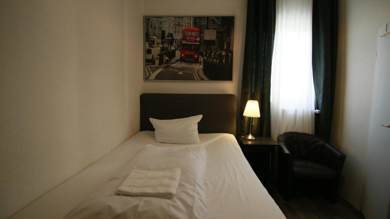 Hotel Bee Fang Hamburg Kültér fotó